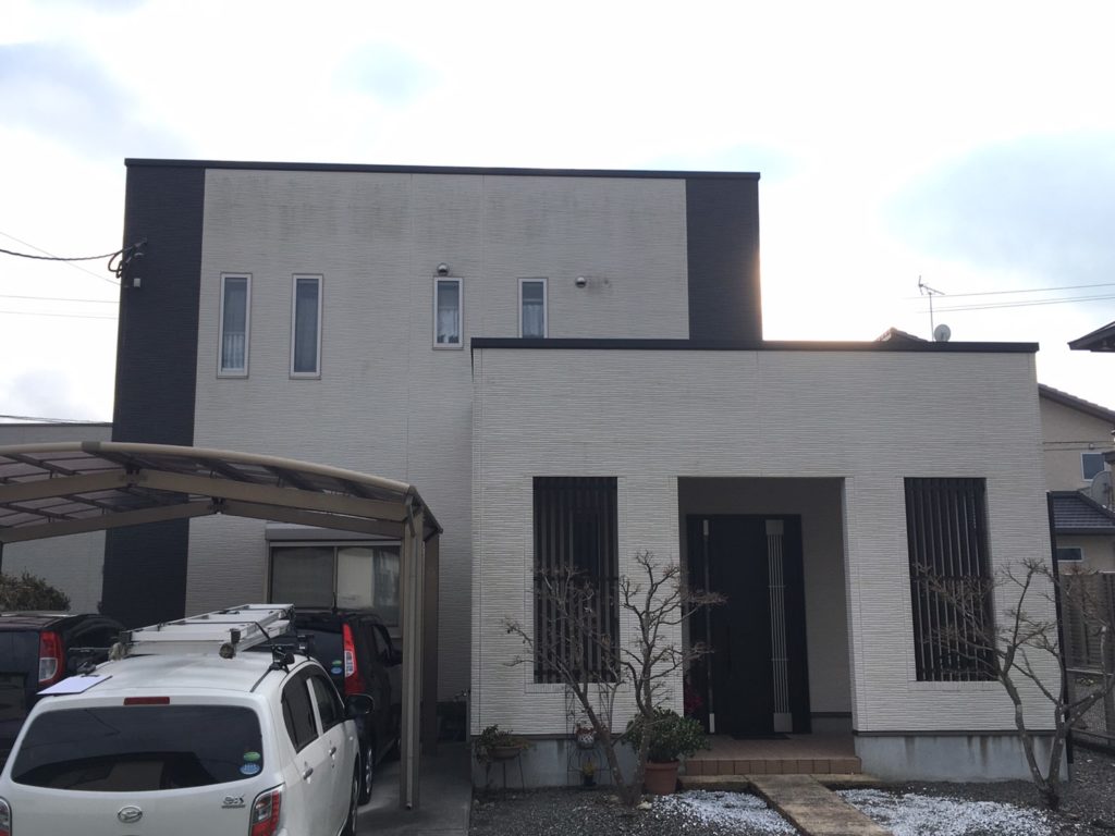 2/29完成です。朝倉市一木・M様邸　外壁塗装・屋根塗装工事