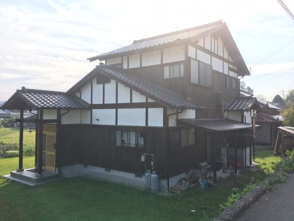 9/10完成です。筑紫野市吉木・S様邸　外壁塗装工事