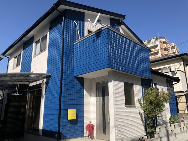 11/3完成です。福岡市西区愛宕南・M様邸　外壁塗装・屋根塗装工事