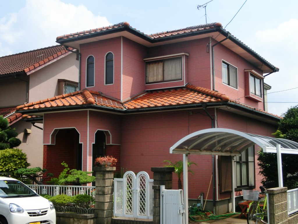 福岡県小郡市寺福童のH様邸で外壁の色あせとチョーキング現象を改善する外壁塗装工事を行いました。12月19日完成です。【HPより】