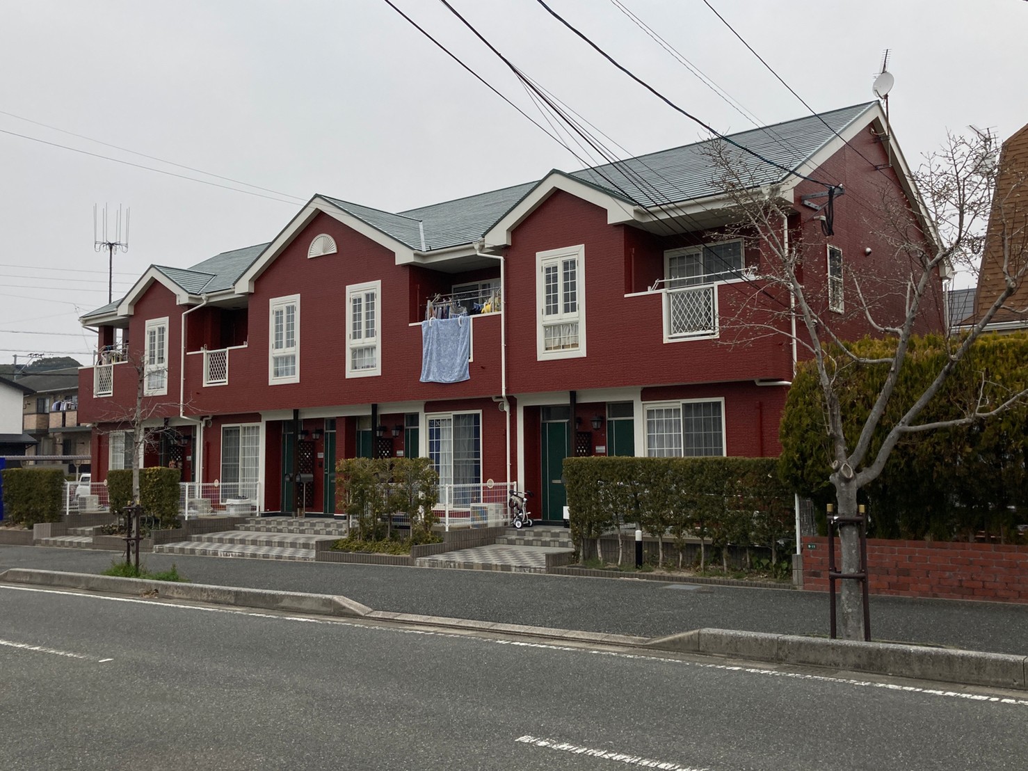 福岡県福岡市東区香椎台・Sアパート様　外壁塗装・屋根塗装工事　2/20完成です。