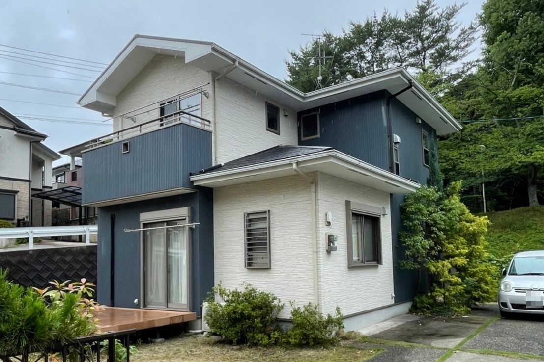 福岡県福岡市東区香椎・S様邸　屋根塗装工事　6/23完成です。