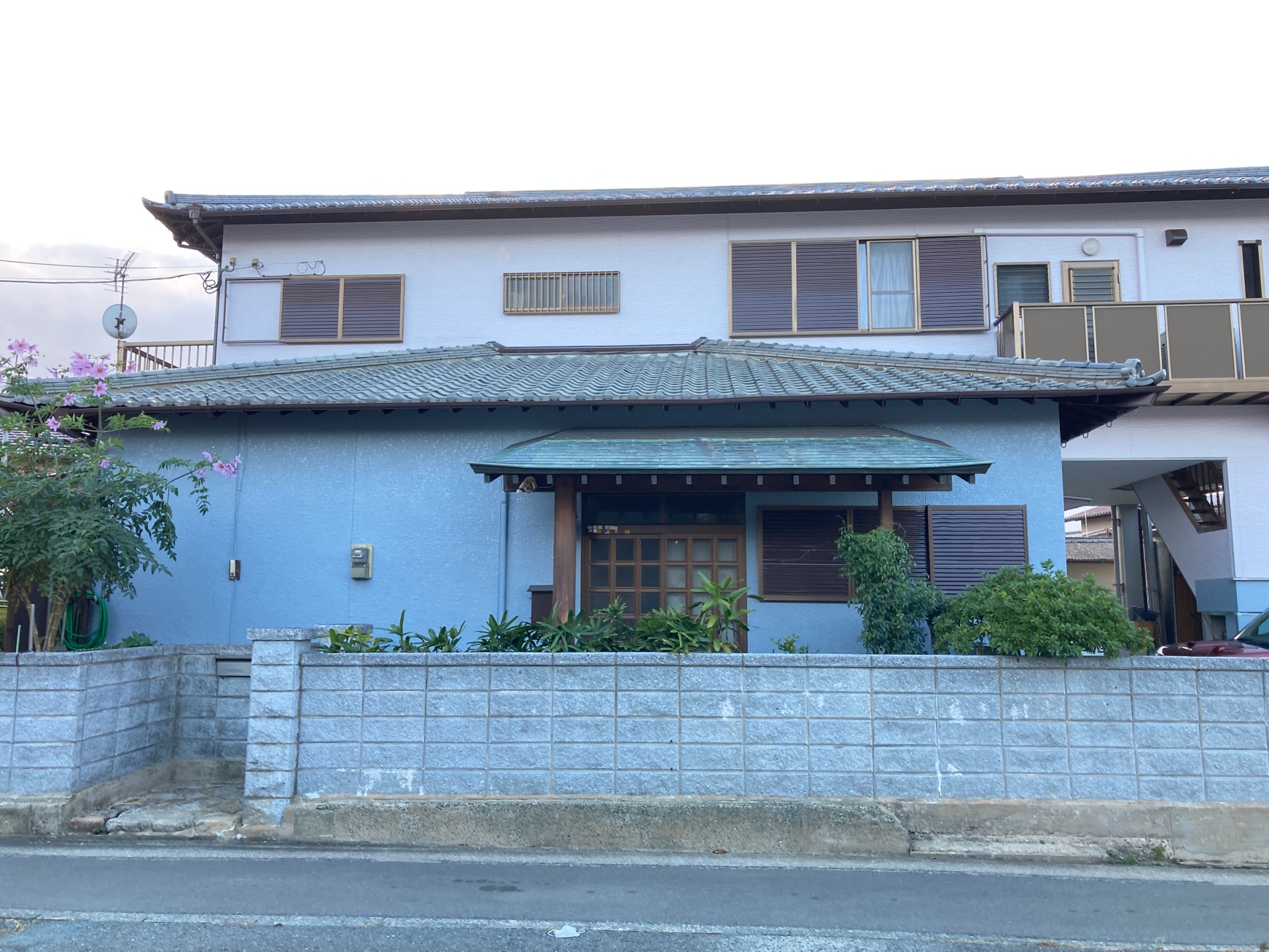 福岡県糟屋郡須恵町・K様邸　外壁塗装工事　11/5完成です。【ホームページより】