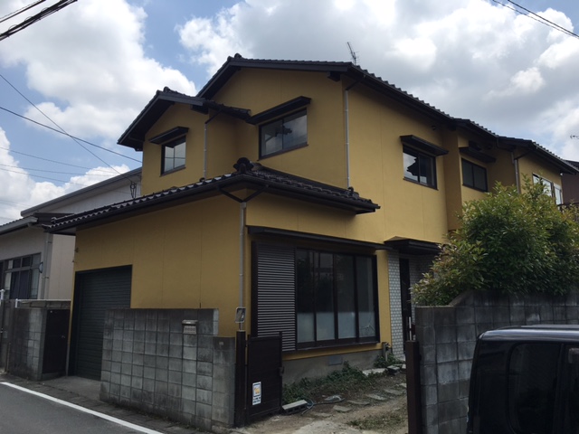 外壁の雨染みが気になる時にはどうする？【ハウジングコート太宰府店】