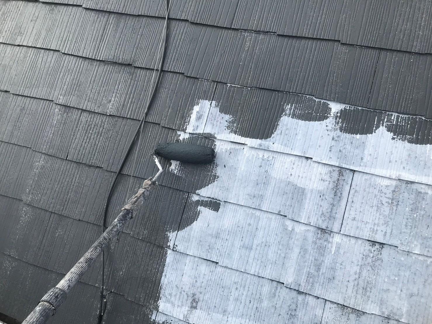 福岡県糟屋郡新宮町のK様邸で全体的に色あせてしまった屋根と外壁を弊社イチオシの塗料にて塗り替えました。8/4完成です。【ホームページより】