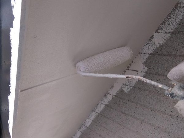 福岡県古賀市千鳥のU様邸で劣化が進み剥がれや色褪せが起きている外壁と屋根の塗装を行いました。8/10完成です。【HPより】