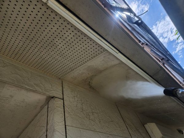 福岡県朝倉市菩提寺のM様邸でエシカルプロクールFを使用した外壁塗装工事を行いました。9/7完成です。【HPより】