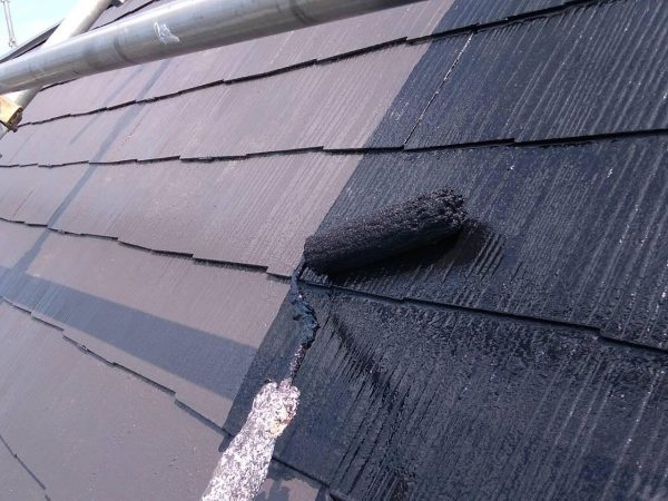 福岡県古賀市千鳥のU様邸で劣化が進み剥がれや色褪せが起きている外壁と屋根の塗装を行いました。8/10完成です。【HPより】