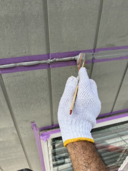 福岡県筑紫野市光が丘のN様邸で屋根にエシカルプロクールF、外壁にピュアピュアシリコンを使用した塗装工事を行いました。9/6完成です。【チラシより】