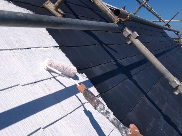 福岡県古賀市千鳥のU様邸で劣化が進み剥がれや色褪せが起きている外壁と屋根の塗装を行いました。8/10完成です。【HPより】