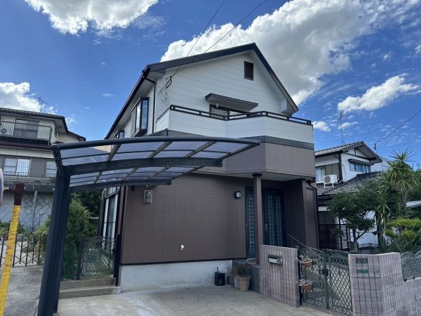 福岡県太宰府市五条のM様邸でエシカルプロクールFを使用した屋根・外壁塗装工事を行いました。9/19完成です。【OB様より】