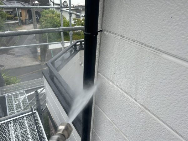 福岡県太宰府市五条のM様邸でエシカルプロクールFを使用した屋根・外壁塗装工事を行いました。9/19完成です。【OB様より】