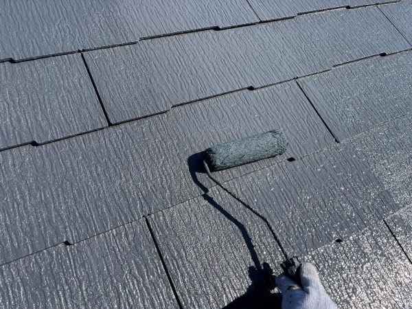 福岡県福岡市東区舞松原のM様邸で劣化が進みひび割れや色褪せが目立つ外壁と屋根の美観と耐久性を改善させる塗装工事と外壁張替工事を行いました。10/28完成です。【HPより】