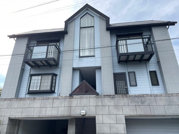 福岡県筑紫野市天拝坂のN様邸でエシカルプロクールFを使用した屋根・外壁塗装工事を行いました。12/11完成です。【OB様より】