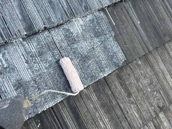 福岡県古賀市舞の里のN様邸で外壁ひび割れ・雨樋詰まりを徹底改善！屋根・外壁塗装と補修工事で安心できる住まいづくりを行いました。12/25完成です。【HPより】