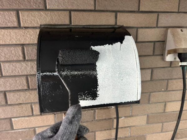 福岡県古賀市舞の里のN様邸で外壁ひび割れ・雨樋詰まりを徹底改善！屋根・外壁塗装と補修工事で安心できる住まいづくりを行いました。12/25完成です。【HPより】