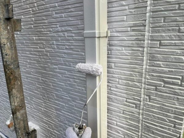 福岡県古賀市日吉のK様邸で外壁シーリング劣化と汚れを改善！丁寧な外壁塗装と防水処理で耐久性アップの工事を行いました。12/21完成です。【HPより】