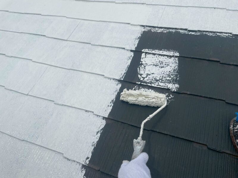 福岡県福岡市東区美和台のK様邸でチョーキングやひび割れが進行した外壁と色あせた屋根を美しく守る外壁塗装・屋根塗装工事を行いました。6/2完成です。【ご紹介より】