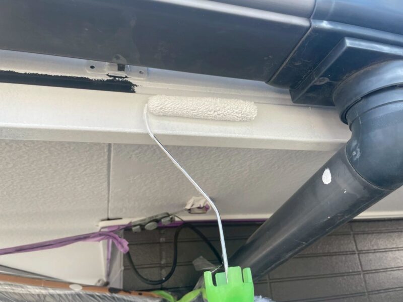 福岡県福岡市東区馬出のNアパートで外壁のひび割れやシーリングの劣化を補修する外壁塗装と屋根塗装工事を行いました。2025年8月31日完成です。【HPより】