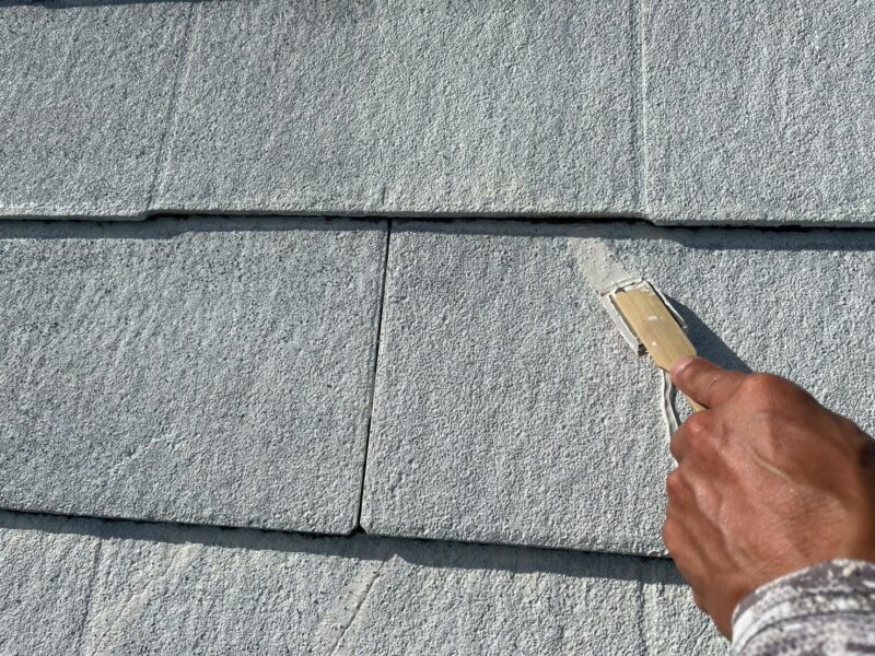 福岡県福岡市東区青葉のM様邸で外壁のひび割れや屋根の色あせに対応する外壁屋根塗装工事を行いました。2025年8月19日完成です。【チラシより】