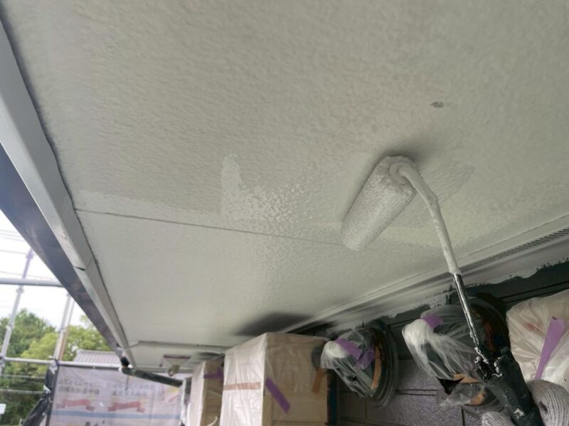 福岡県福岡市東区馬出のNアパートで外壁のひび割れやシーリングの劣化を補修する外壁塗装と屋根塗装工事を行いました。2025年8月31日完成です。【HPより】