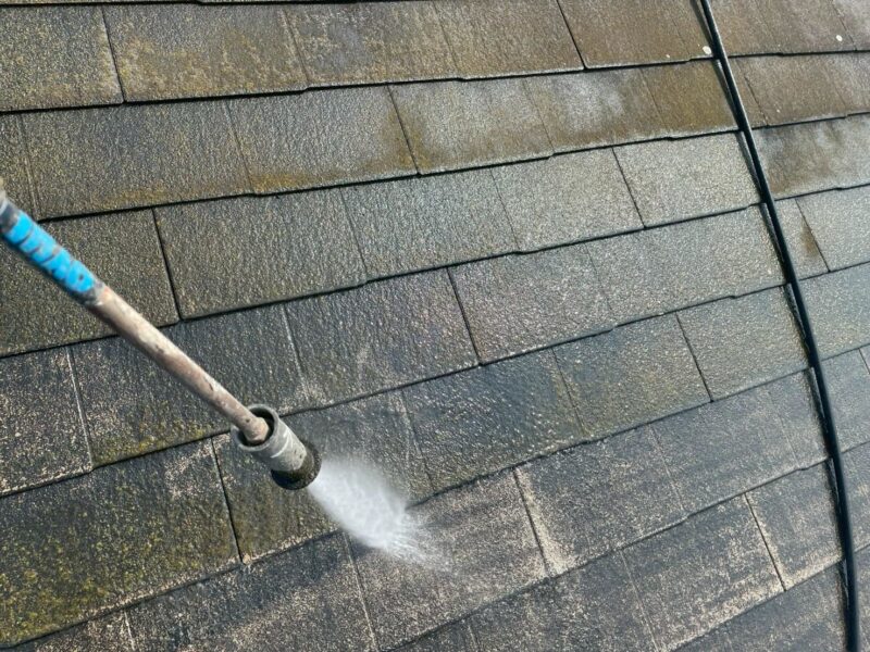 福岡県福岡市東区青葉のM様邸で外壁のひび割れや屋根の色あせに対応する外壁屋根塗装工事を行いました。2025年8月19日完成です。【チラシより】