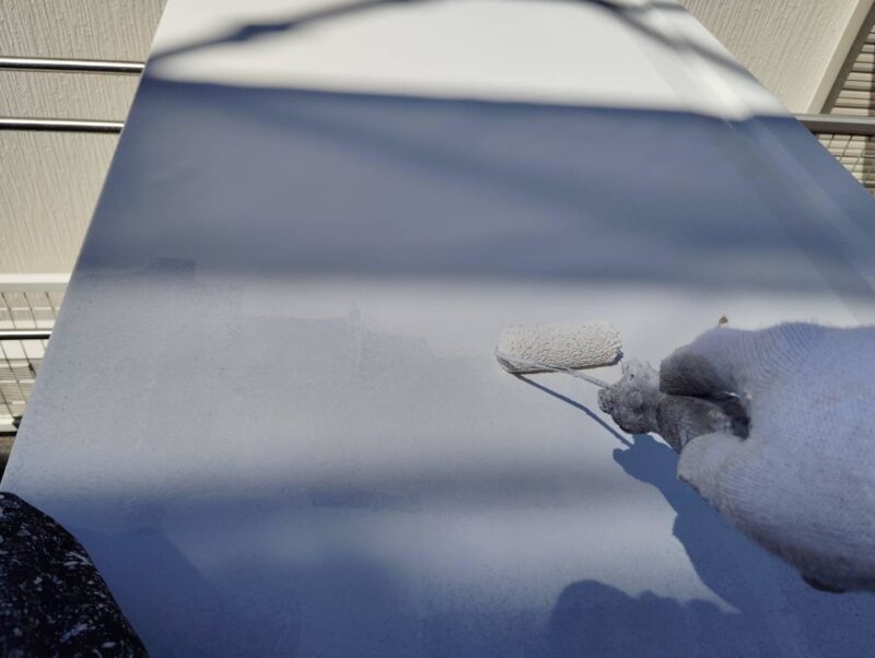 福岡県福岡市東区松崎のI様邸でチョーキングやひび割れ、シーリング劣化が見られる外壁の塗装工事を行いました。2025年8月2日完成です。【HPより】