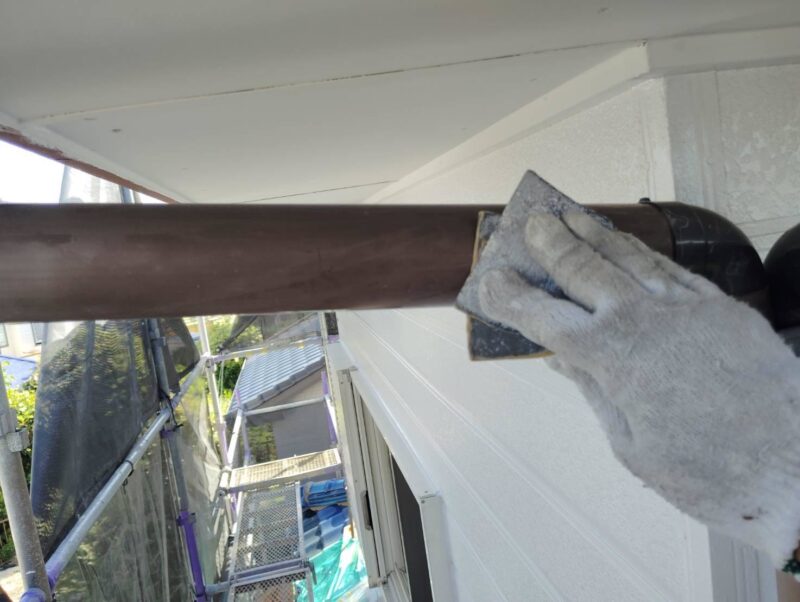 福岡県福岡市東区三苫のS様邸で外壁の劣化や軒天の傷みを直す外壁塗装と軒天張り替え波板張り替え工事を行いました。2025年9月18日完成です。【チラシより】