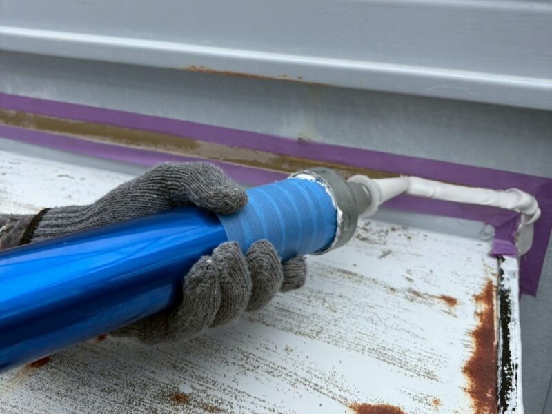 福岡県福岡市西区生の松原のK様邸で外壁のチョーキング現象と屋根の塗膜剥がれを改善する外壁屋根塗装工事を行っています。2025年9月15日着工です。【チラシより】