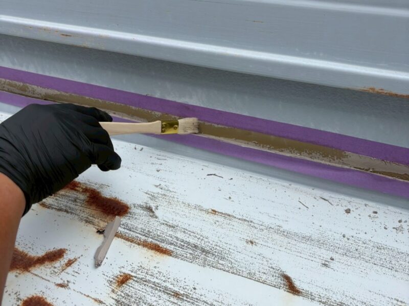 福岡県福岡市西区生の松原のK様邸で外壁のチョーキング現象と屋根の塗膜剥がれを改善する外壁屋根塗装工事を行っています。2025年9月15日着工です。【チラシより】