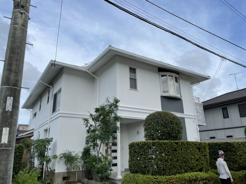 外壁の剥がれに接着剤は有効？補修前に知っておくべき注意点と正しい対処法