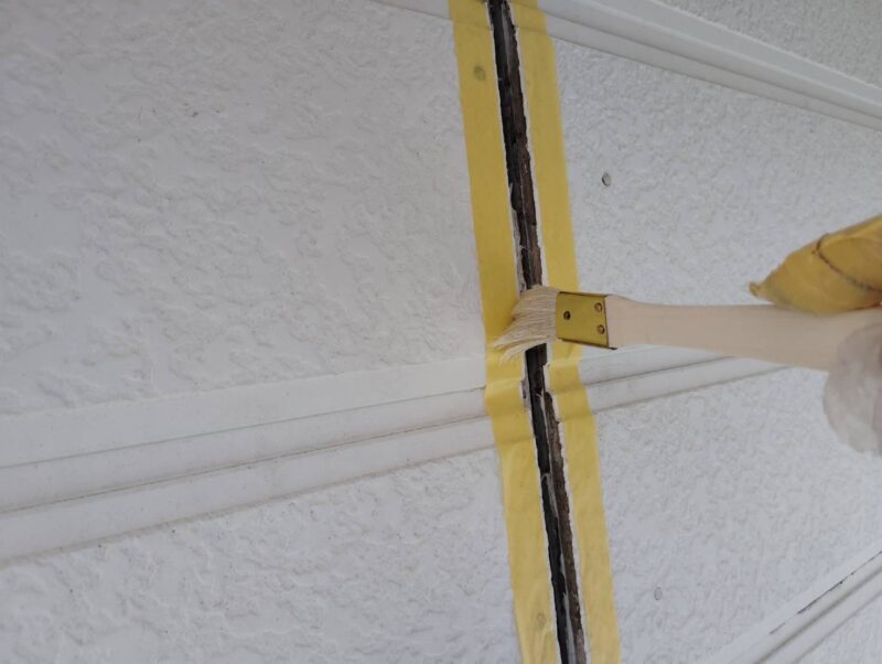 福岡県福岡市東区三苫のS様邸で外壁の劣化や軒天の傷みを直す外壁塗装と軒天張り替え波板張り替え工事を行いました。2025年9月18日完成です。【チラシより】