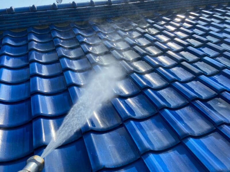 福岡県福岡市東区三苫のS様邸で外壁の劣化や軒天の傷みを直す外壁塗装と軒天張り替え波板張り替え工事を行いました。2025年9月18日完成です。【チラシより】