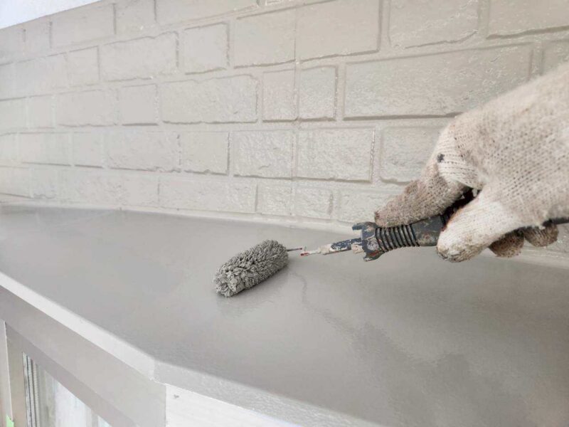 福岡県糟屋郡新宮町下府のH様邸でシーリングの割れや外壁の劣化を補修する外壁塗装工事を行いました。2025年10月2日完成です。【チラシより】