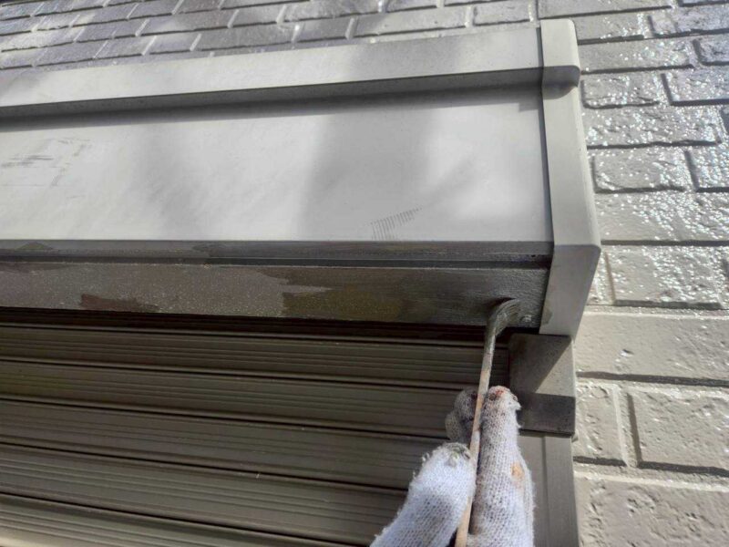 福岡県糟屋郡新宮町下府のH様邸でシーリングの割れや外壁の劣化を補修する外壁塗装工事を行いました。2025年10月2日完成です。【チラシより】