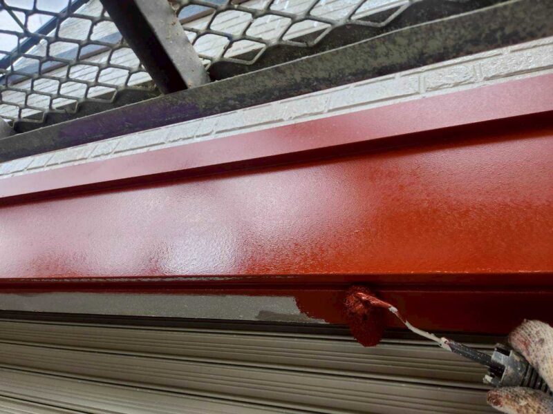 福岡県糟屋郡新宮町下府のH様邸でシーリングの割れや外壁の劣化を補修する外壁塗装工事を行いました。2025年10月2日完成です。【チラシより】