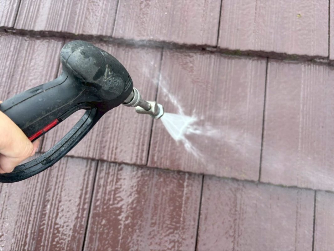 福岡県古賀市舞の里のY様邸で外壁の塗膜剥がれや屋根の劣化を補修する外壁屋根塗装・防水工事を行いました。2025年10月14日完成です。【HPより】