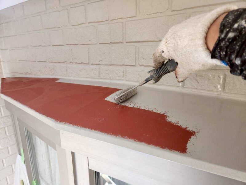 福岡県糟屋郡新宮町下府のH様邸でシーリングの割れや外壁の劣化を補修する外壁塗装工事を行いました。2025年10月2日完成です。【チラシより】