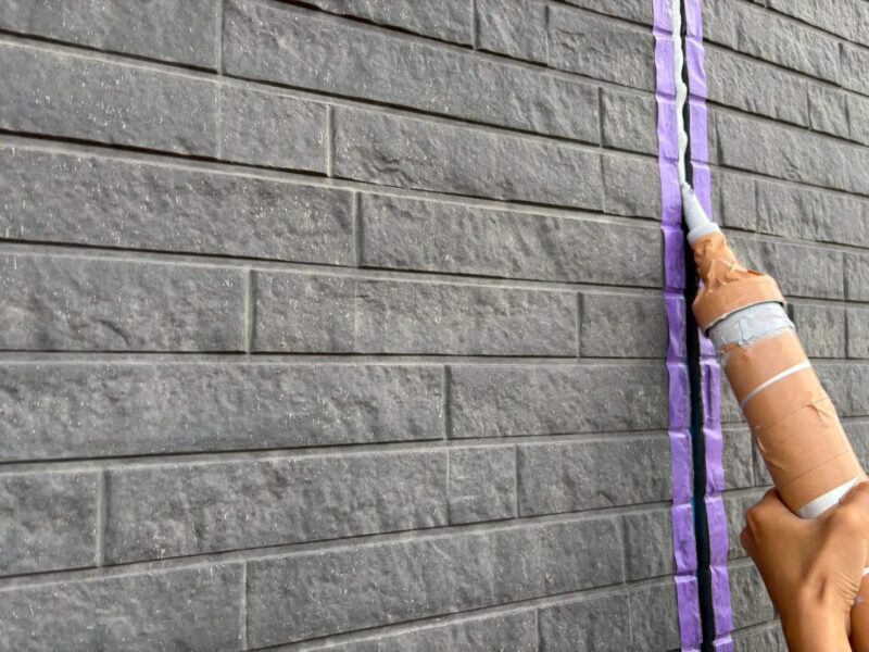 福岡県福岡市東区香椎のN様邸で外壁と屋根を保護し美観を取り戻す塗装工事を行いました。2025年11月11日完成です。【HPより】