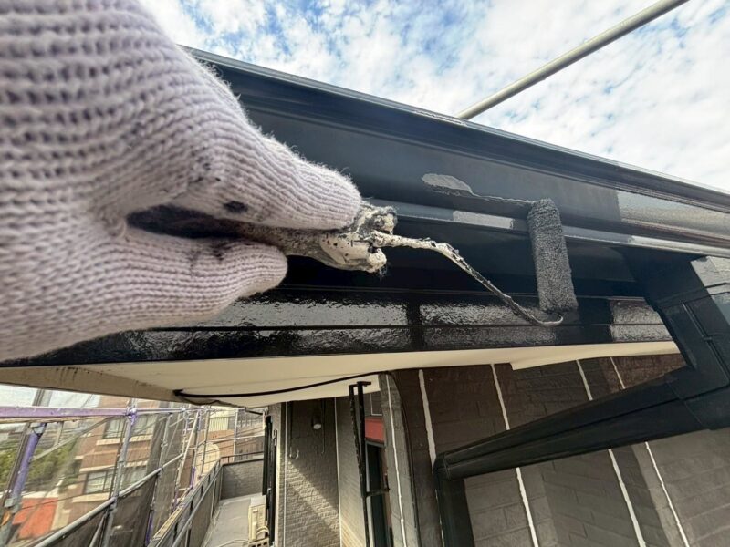 福岡県福岡市東区香椎のN様邸で外壁と屋根を保護し美観を取り戻す塗装工事を行いました。2025年11月11日完成です。【HPより】