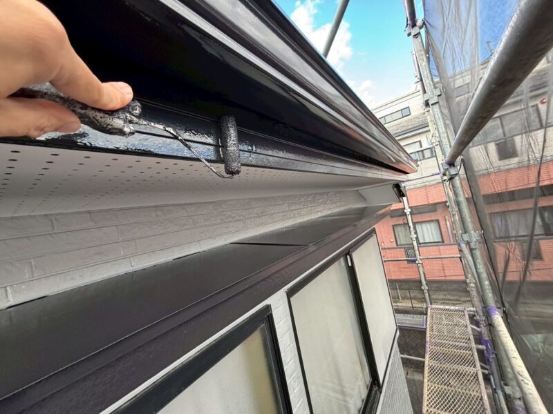 福岡県福岡市東区香椎のN様邸で外壁と屋根を保護し美観を取り戻す塗装工事を行いました。2025年11月11日完成です。【HPより】