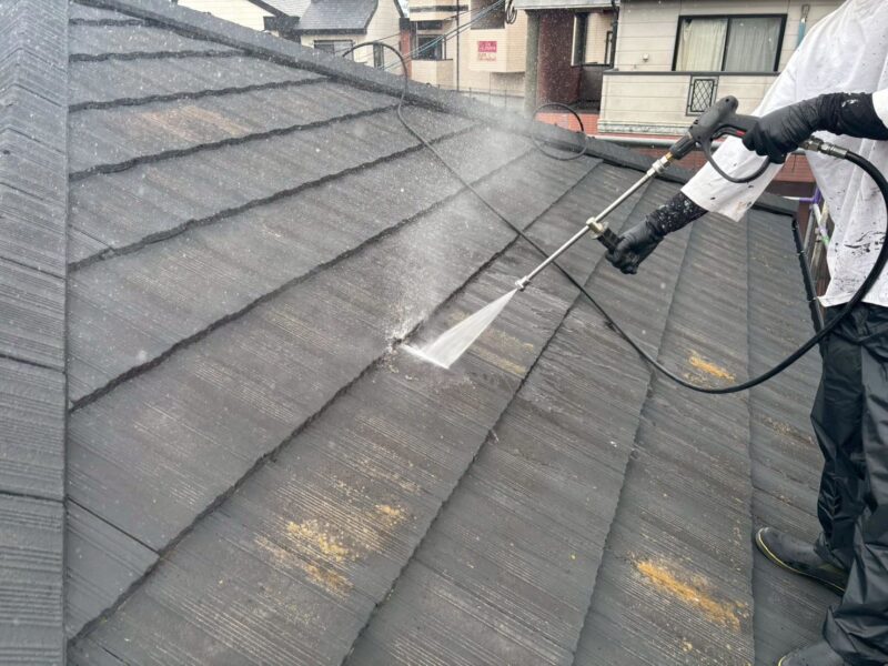 福岡県福岡市東区香椎のN様邸で外壁と屋根を保護し美観を取り戻す塗装工事を行いました。2025年11月11日完成です。【HPより】