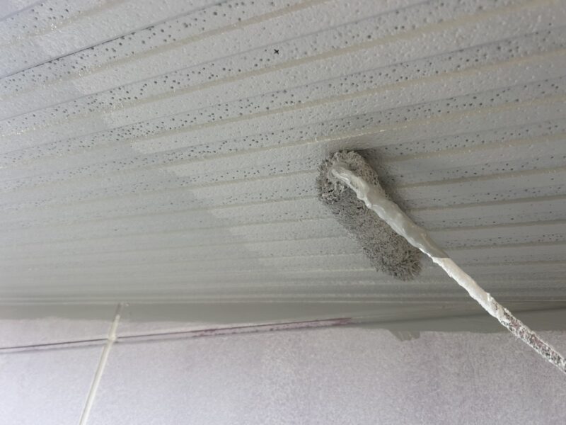 福岡県福岡市西区西の丘のN様邸で外壁の防水性を回復し美観を整える外壁塗装工事を行っています。2025年11月12日着工です。【HPより】