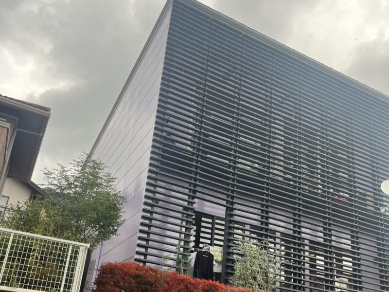 福岡県福岡市西区西の丘のN様邸で外壁の防水性を回復し美観を整える外壁塗装工事を行いました。2025年12月5日完成です。【HPより】