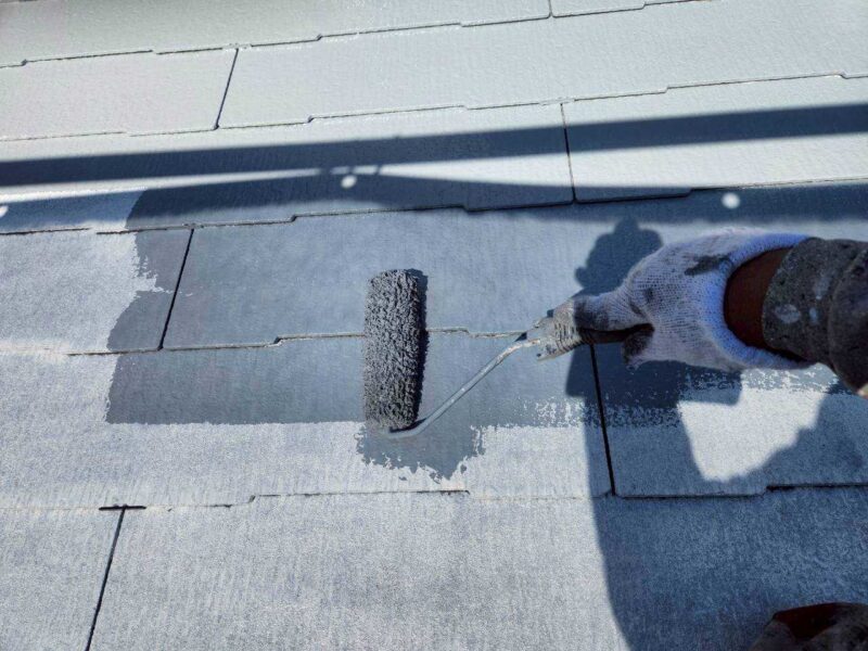 福岡県福岡市東区香住ケ丘のS様邸で外壁のひび割れと屋根の色あせを改善する外壁塗装と屋根塗装工事を行いました。2025年12月13日完成です。【チラシより】