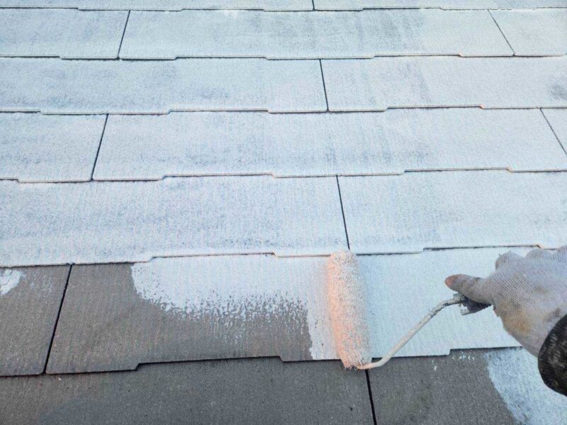 福岡県福岡市東区香住ケ丘のS様邸で外壁のひび割れと屋根の色あせを改善する外壁塗装と屋根塗装工事を行いました。2025年12月13日完成です。【チラシより】