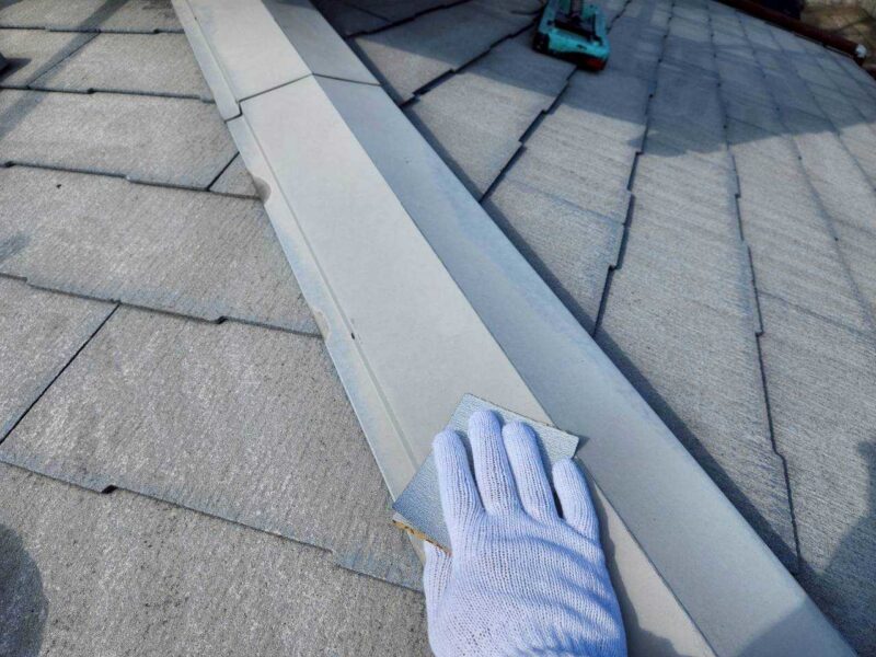 福岡県福岡市東区香住ケ丘のS様邸で外壁のひび割れと屋根の色あせを改善する外壁塗装と屋根塗装工事を行いました。2025年12月13日完成です。【チラシより】