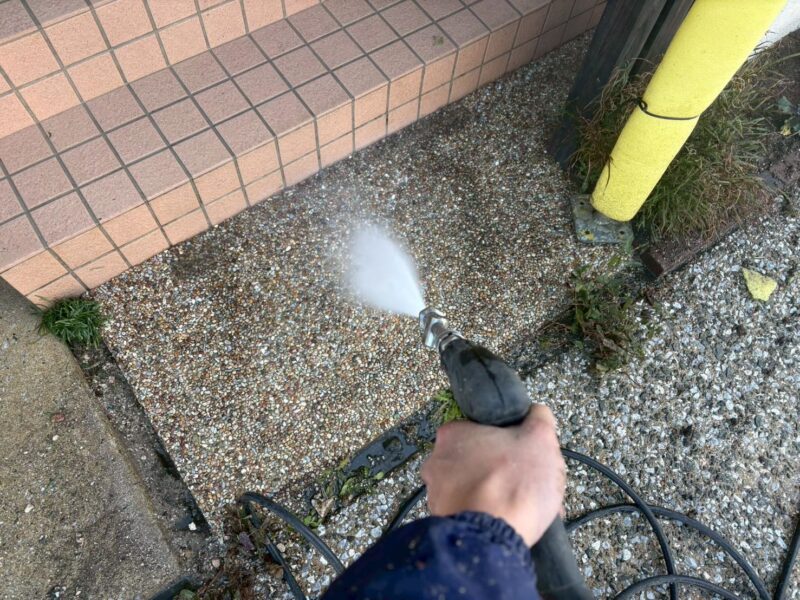 福岡県福岡市東区三苫のT様邸で外壁のひび割れと目地劣化、屋根の色あせを改善する外壁塗装と屋根塗装工事を行いました。2026年1月29日完成です。【HPより】