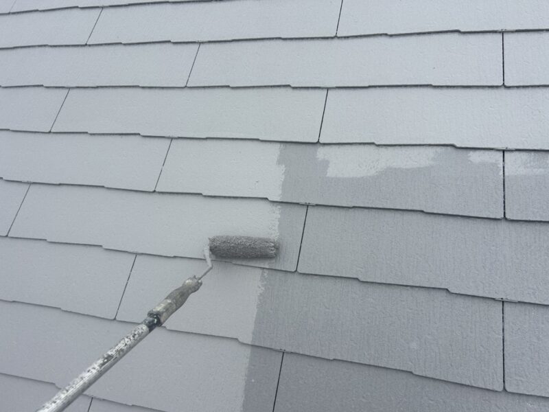 福岡県筑紫野市紫のF様邸で、築15年を迎えた住まいの外壁・屋根・基礎塗装工事を行っています。2026年1月17日着工です。【HPより】