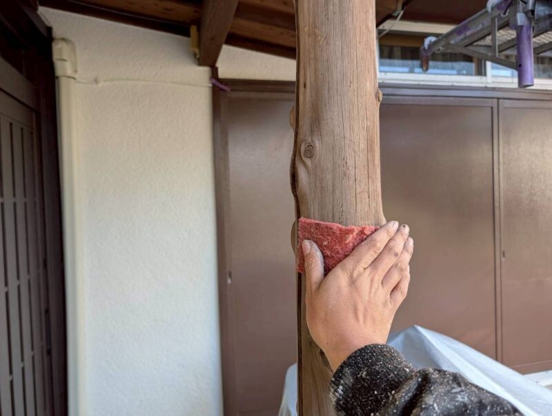 福岡県福岡市早良区梅林のK様邸で外壁のひび割れや塗膜劣化をきれいに仕上げる塗装工事を行っています。2026年2月14日着工です。【HPより】